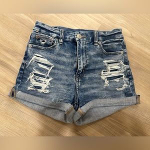 AE Curvy High Rise Short